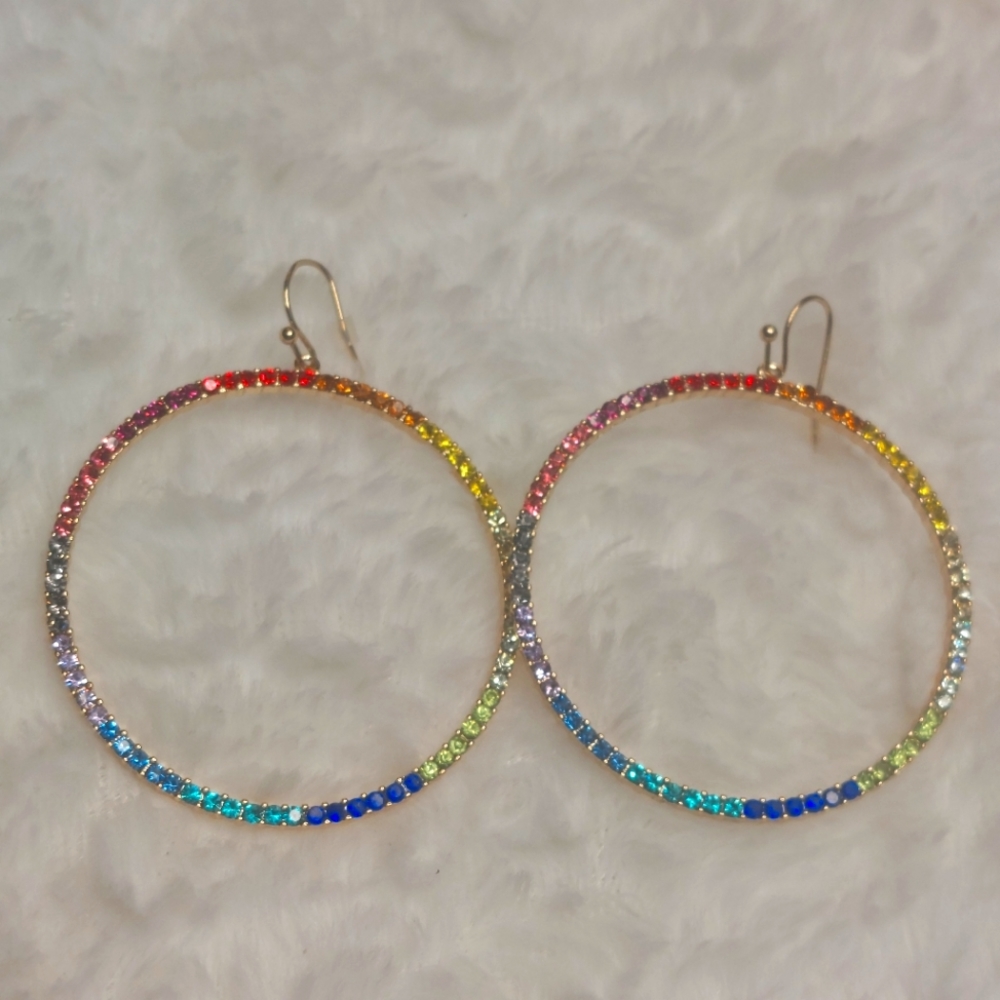 Rainbow hoops
